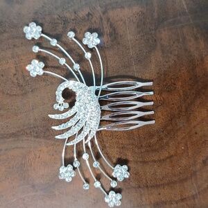 NEW! Bridal Headwear/ Bride Wedding hair accessory 5739